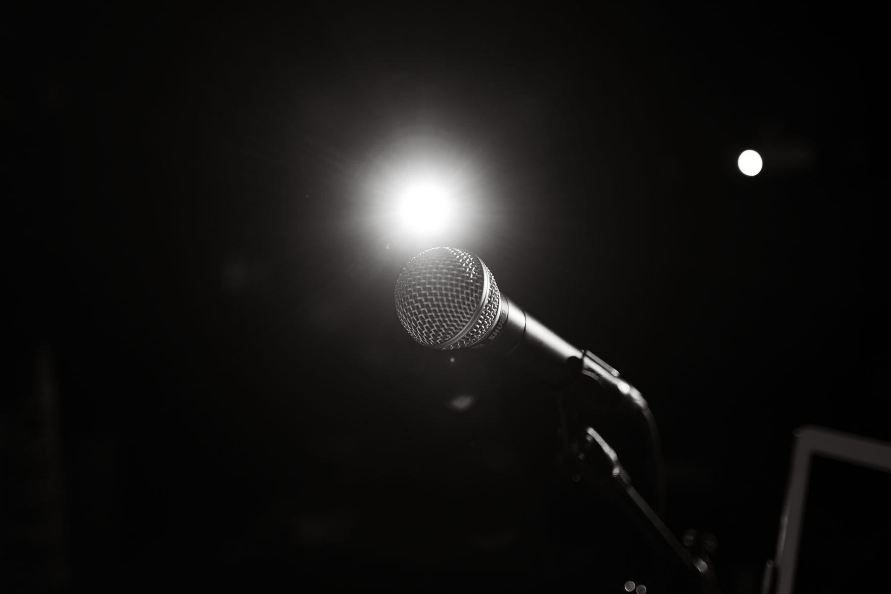 The microphone, waiting